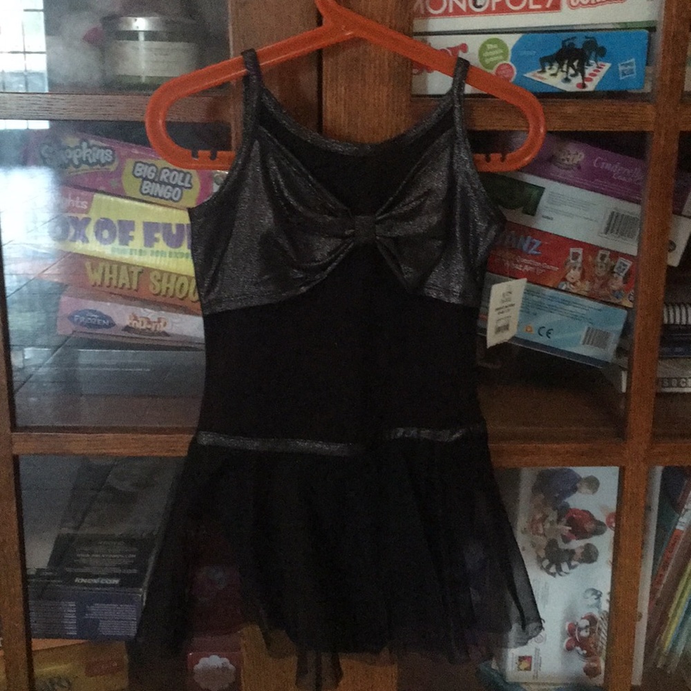 Never worn girls leotard